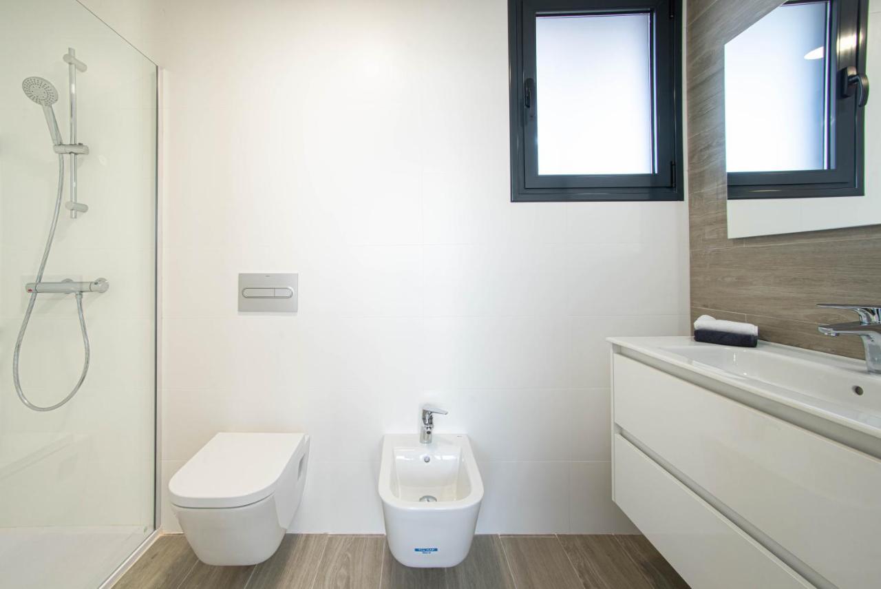 Modern Sea Front Jacuzzi Blue Sky Apartment Alicante Ngoại thất bức ảnh